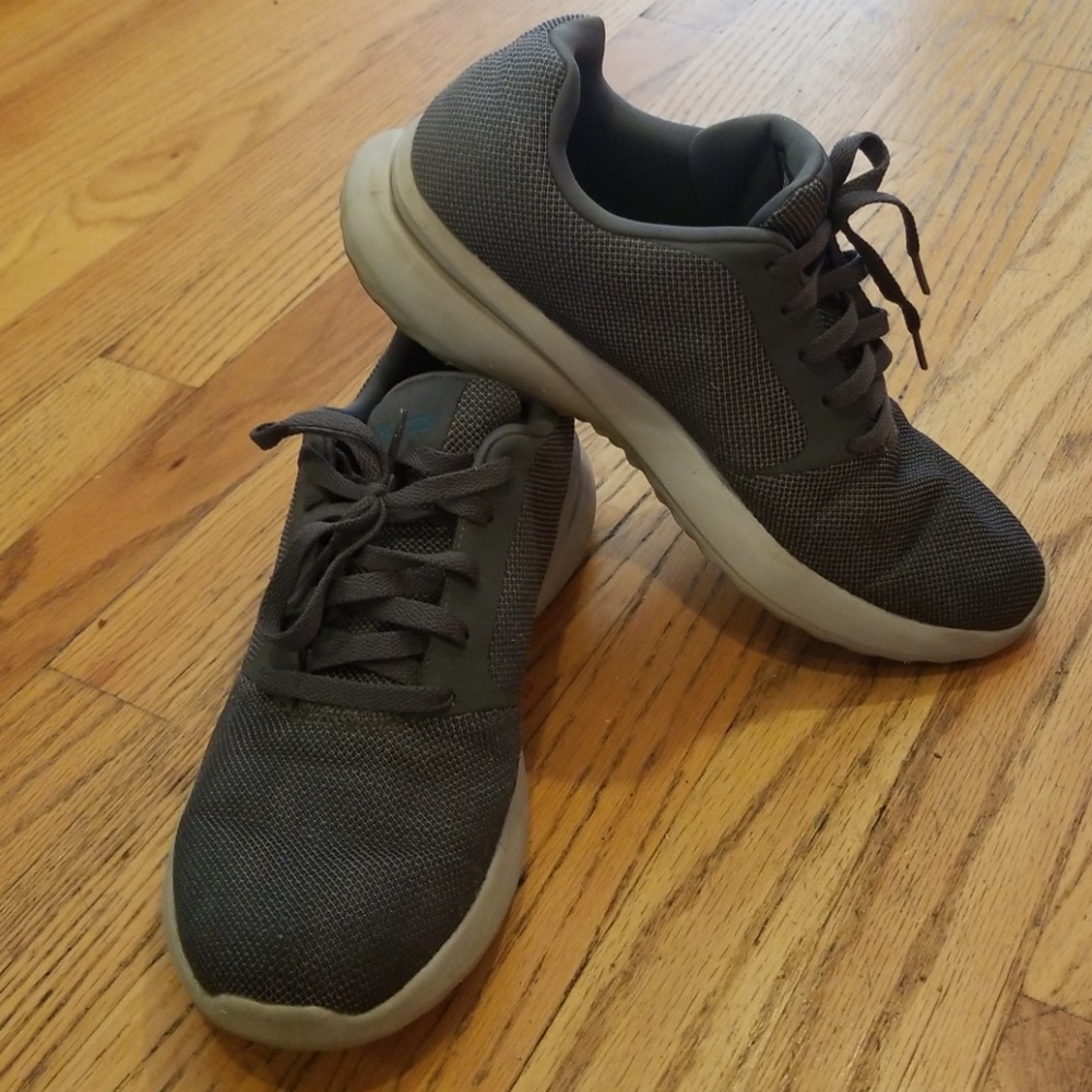 Skechers goga max shoes